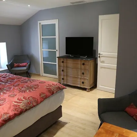 Chambre Terra - Domaine De Lavy فيلة